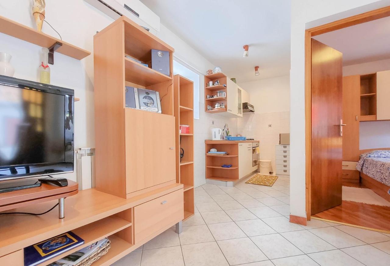 Valentino Appartement Novigrad Istria Buitenkant foto